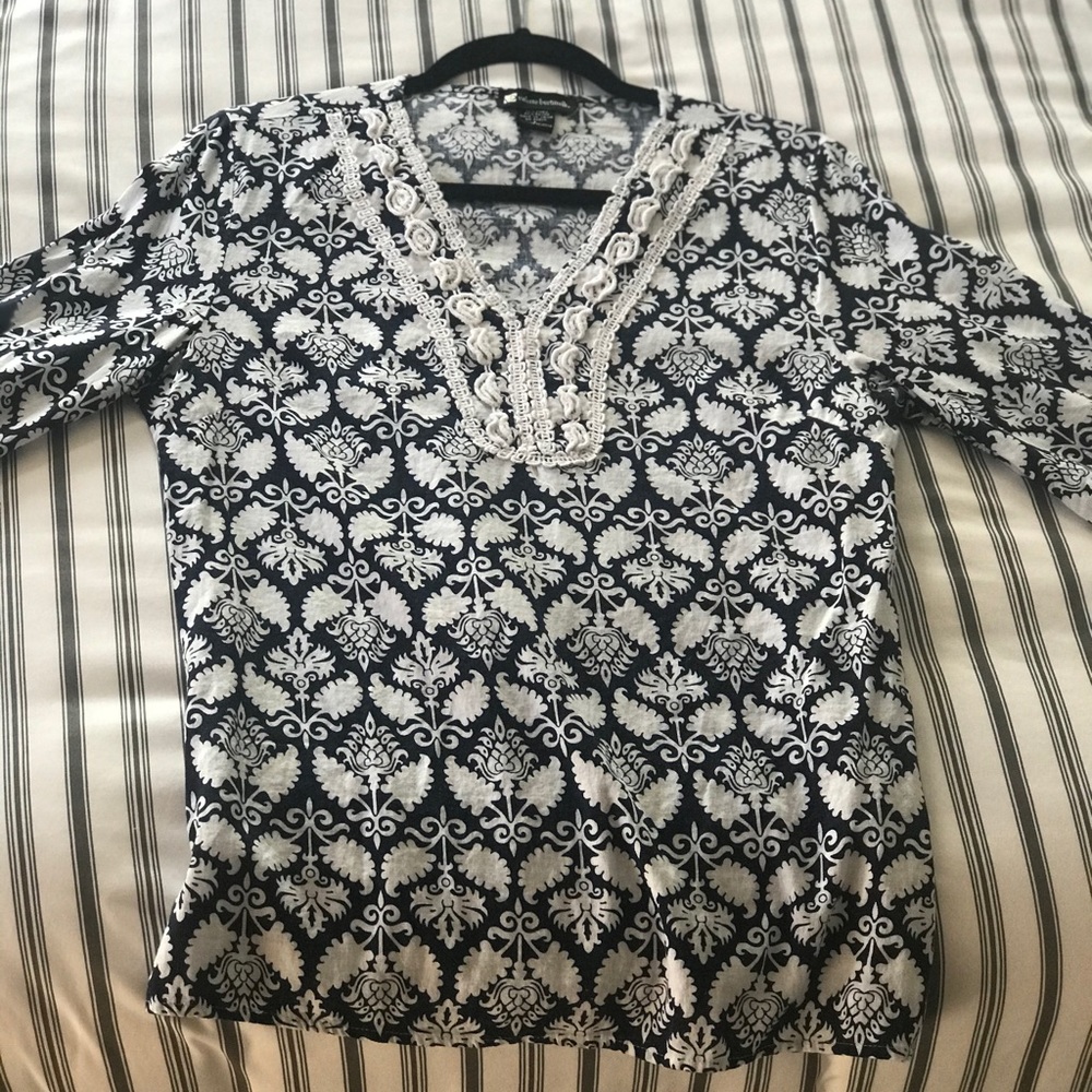 Valerie Bertinelli Blouse - Navy Blue & White